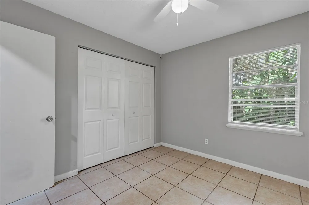 3990 SE 17TH CT #B ocala, FL 34480