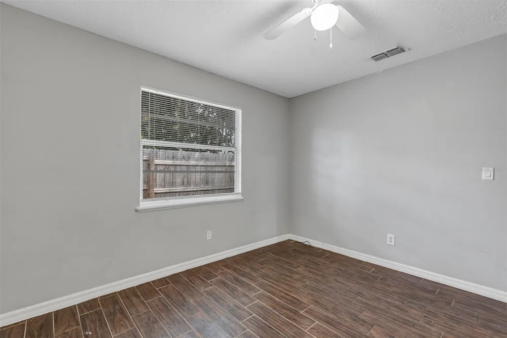 3990 SE 17TH CT #B ocala, FL 34480