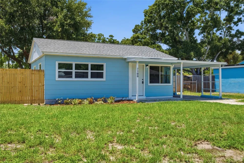 7100 13TH STREET St Petersburg, FL 33702