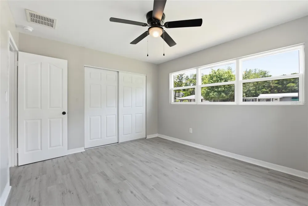 7100 13TH STREET St Petersburg, FL 33702