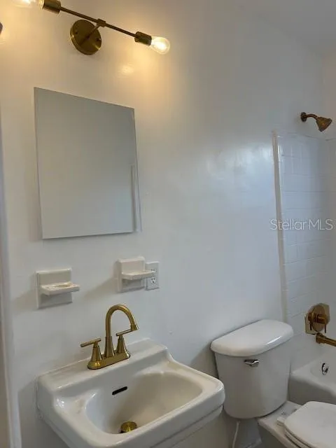 1434 MINNESOTA AVENUE Winter Park, FL 32789