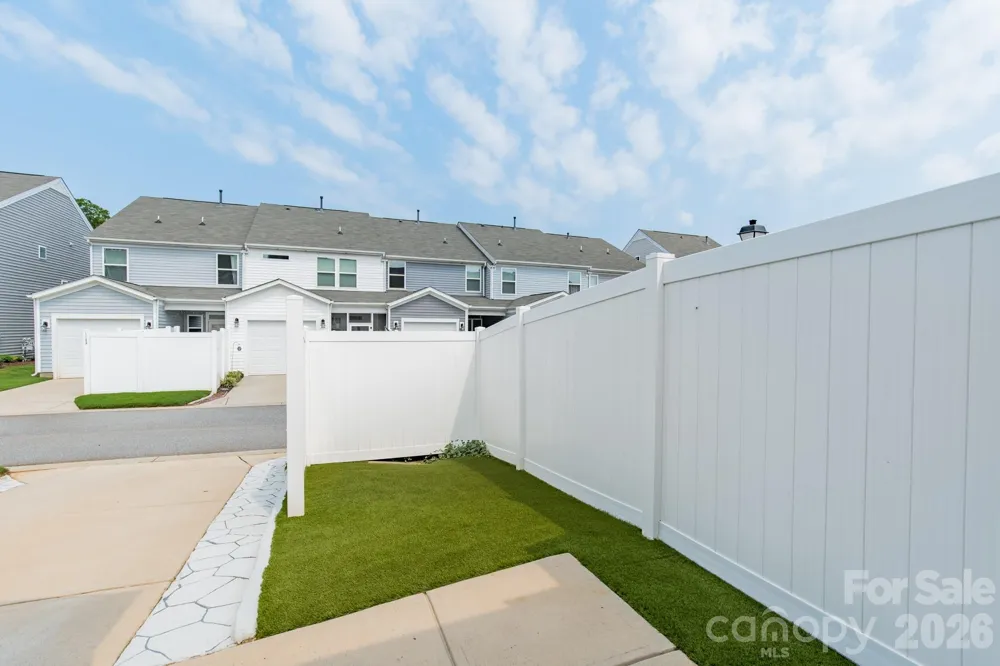 202 Waterlynn Ridge Road #F Mooresville, NC 28117