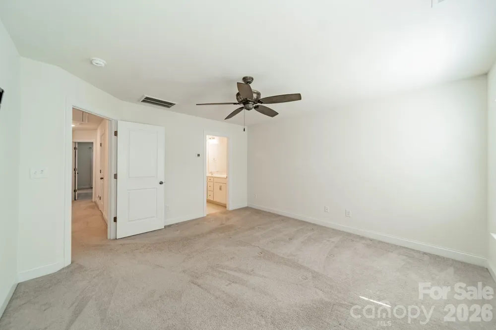 202 Waterlynn Ridge Road #F Mooresville, NC 28117
