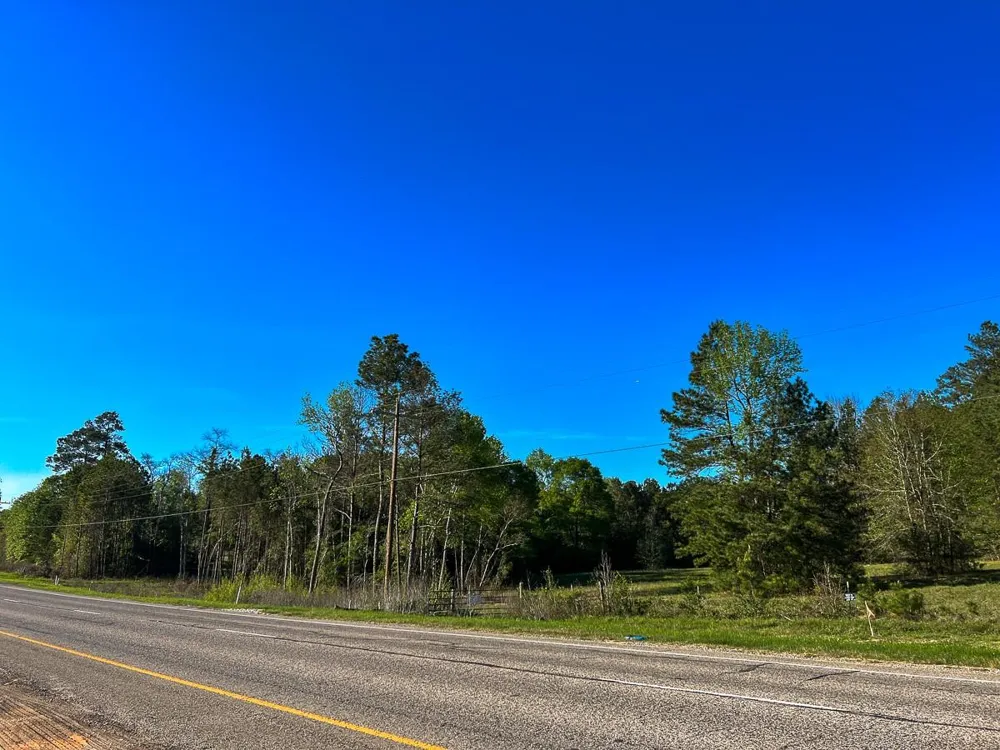 1 I-45 Frontage Road Huntsville, TX 77320