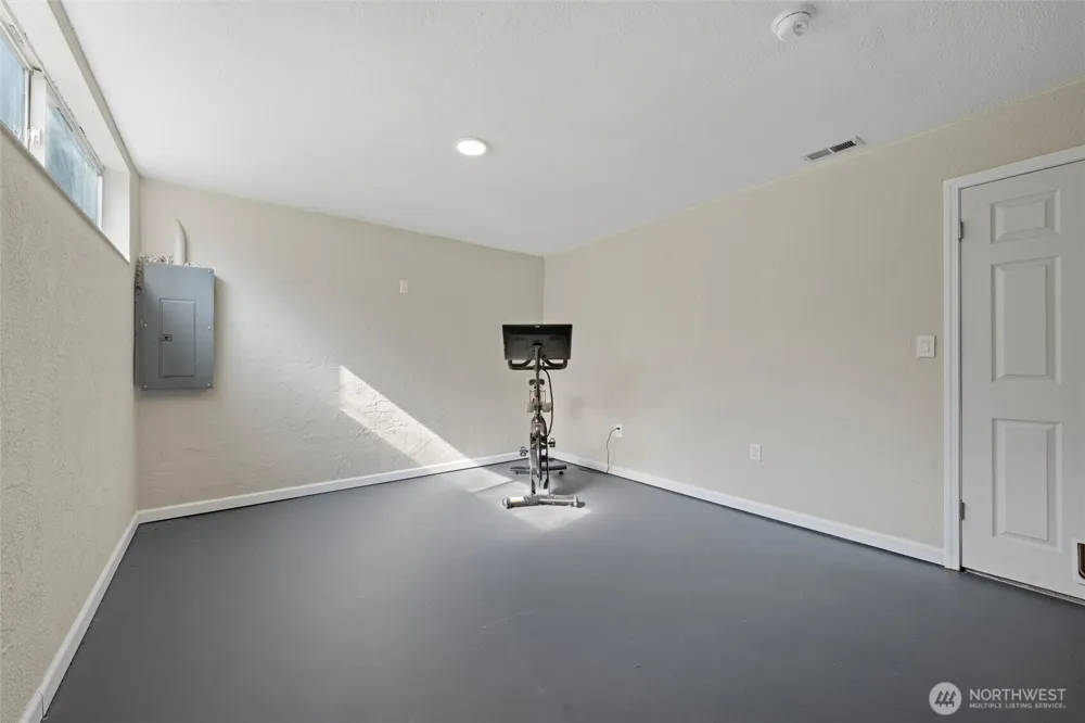 1147 Ashley Way Moses Lake, WA 98837