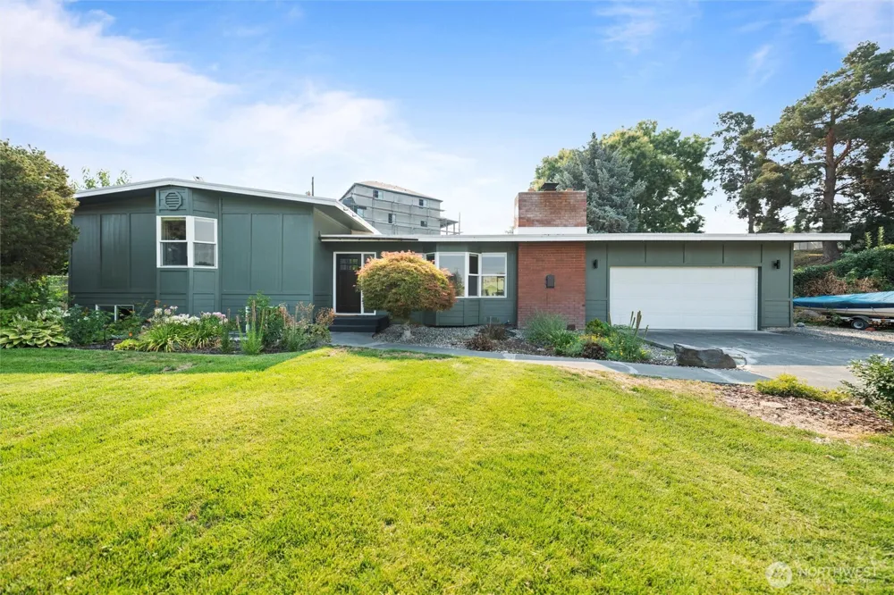 1147 Ashley Way Moses Lake, WA 98837