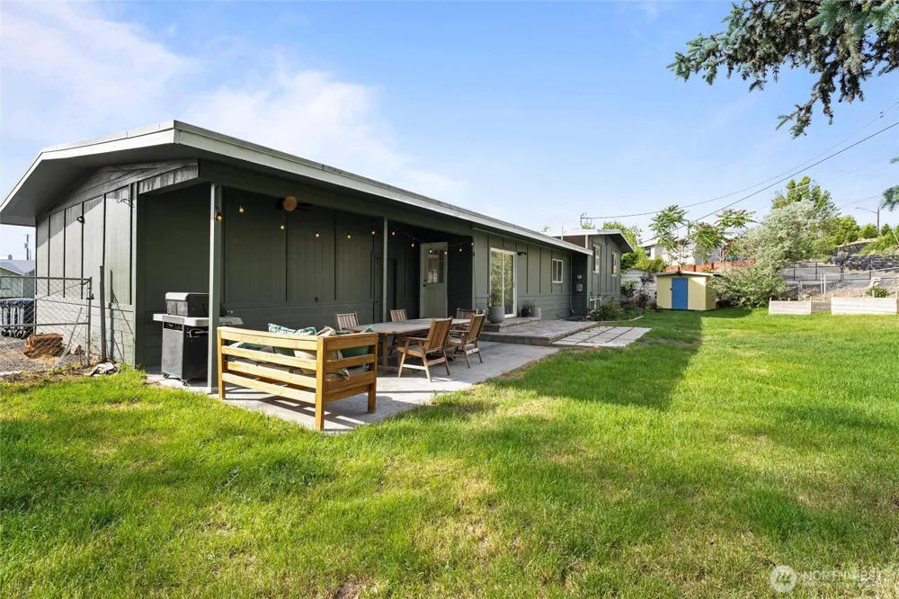 1147 Ashley Way Moses Lake, WA 98837