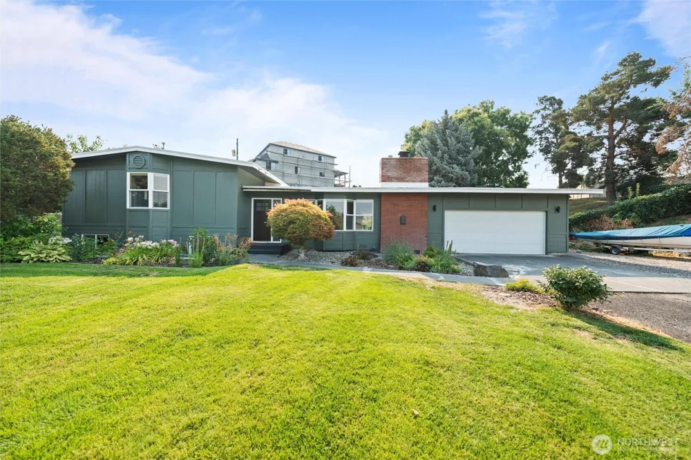 1147 Ashley Way Moses Lake, WA 98837