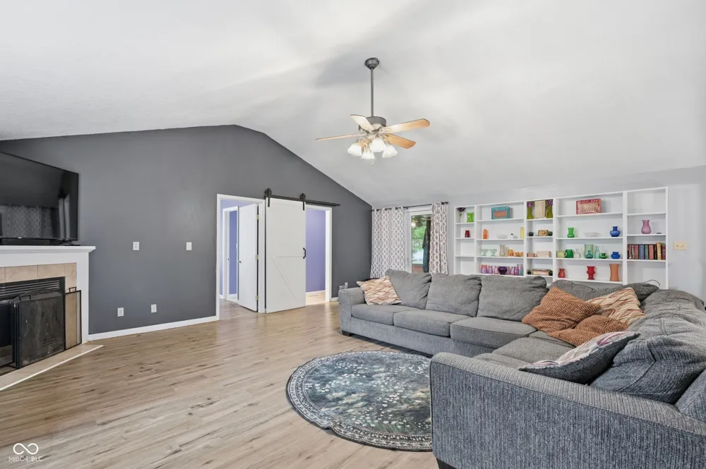 5670 S Rowena Court Pendleton, IN 46064