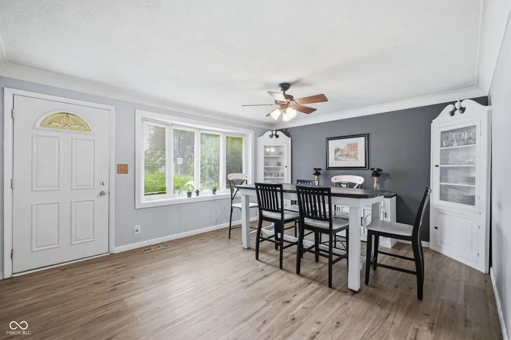 5670 S Rowena Court Pendleton, IN 46064