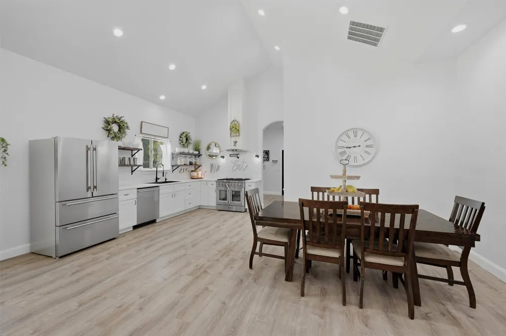 210 County Road 2184 Gainesville, TX 76240