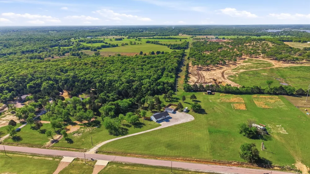 210 County Road 2184 Gainesville, TX 76240