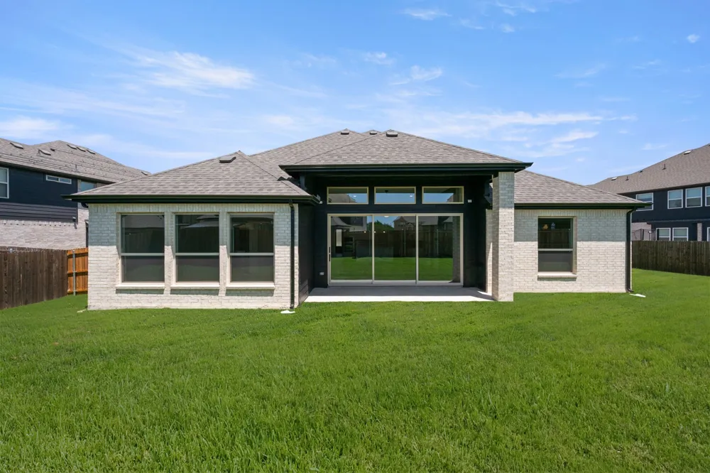 1810 Marlow Drive Cedar Hill, TX 75104