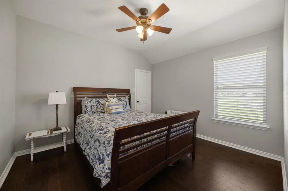 21867 County Road 820 Farmersville, TX 75442
