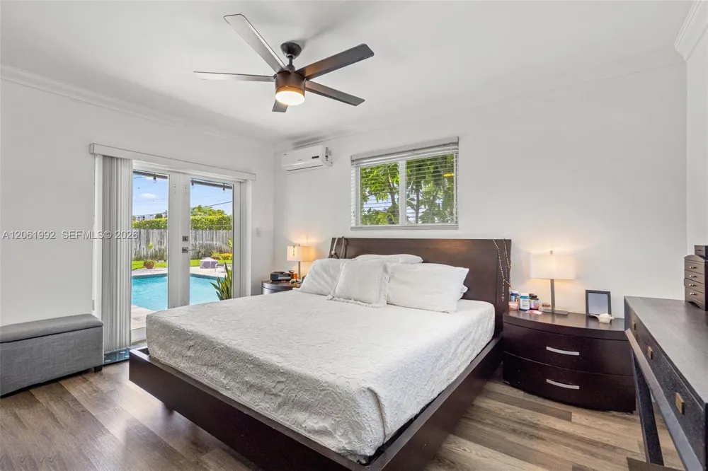 1871 NE 186th St North Miami Beach, FL 33179