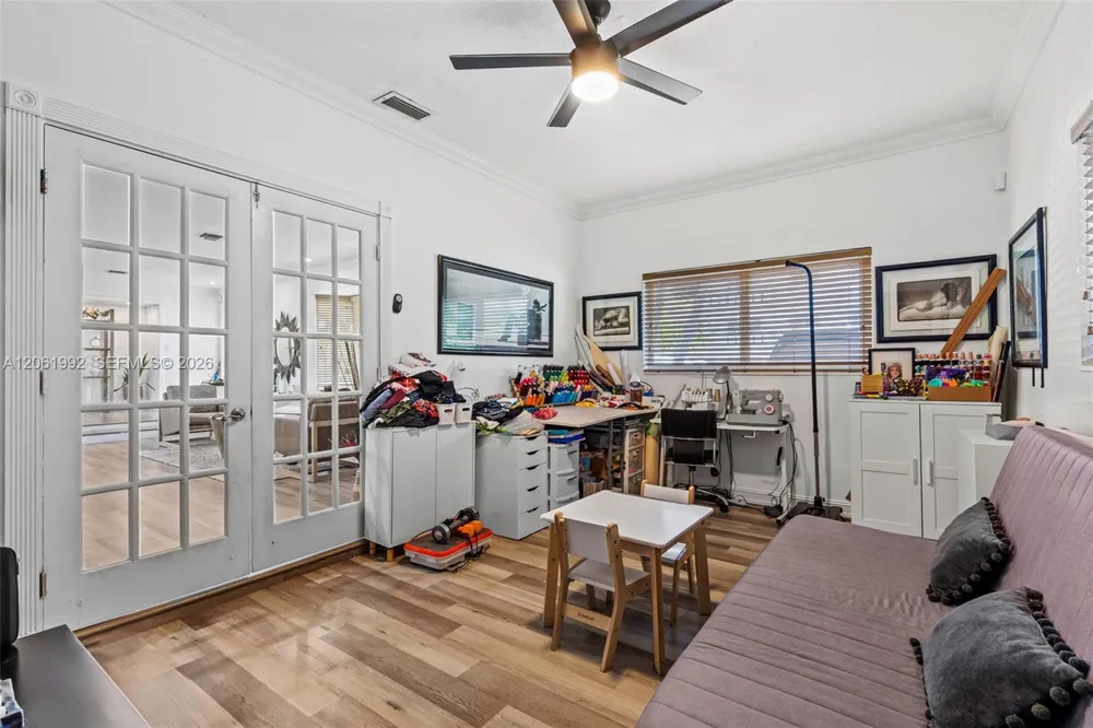 1871 NE 186th St North Miami Beach, FL 33179