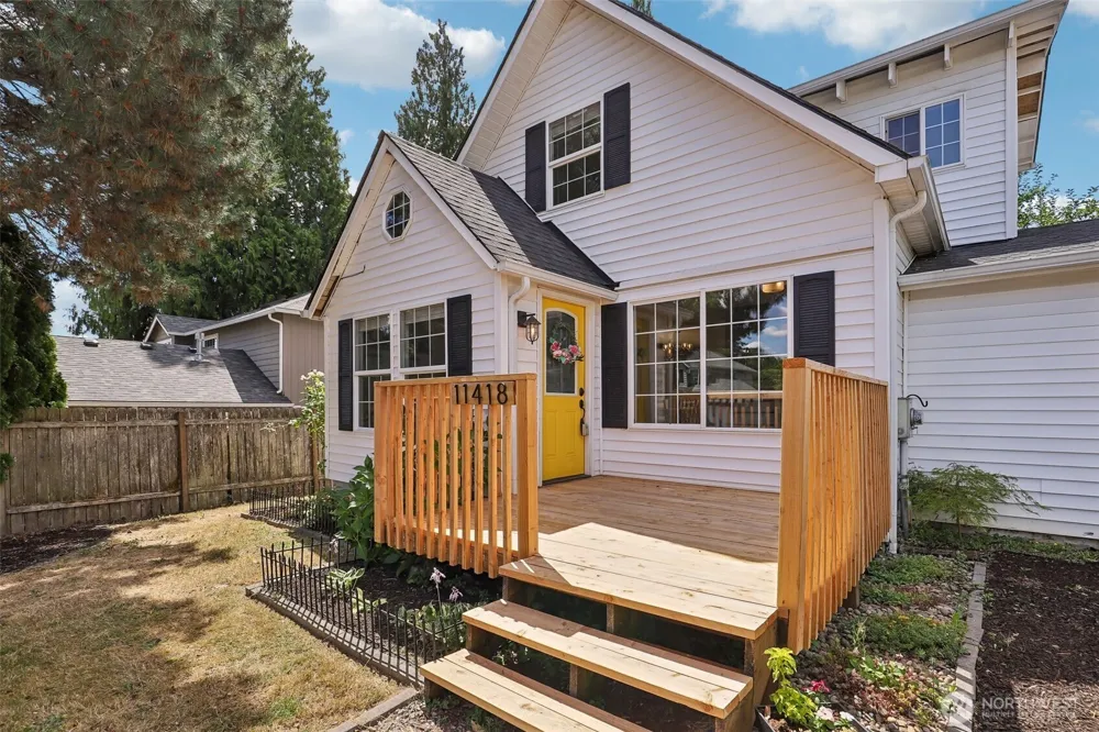 11418 NW 7th Court Vancouver, WA 98685