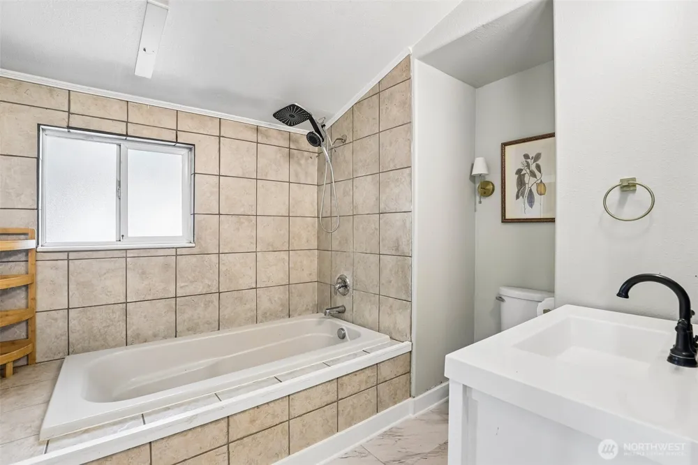 11418 NW 7th Court Vancouver, WA 98685