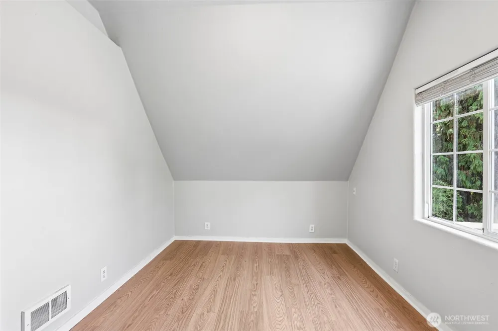 11418 NW 7th Court Vancouver, WA 98685
