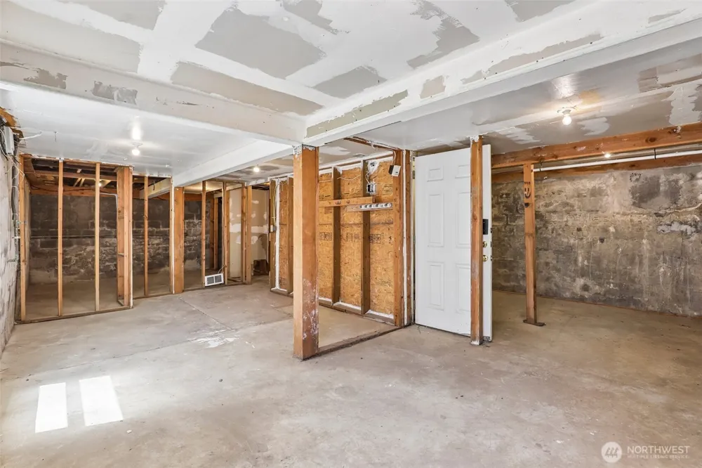 11418 NW 7th Court Vancouver, WA 98685