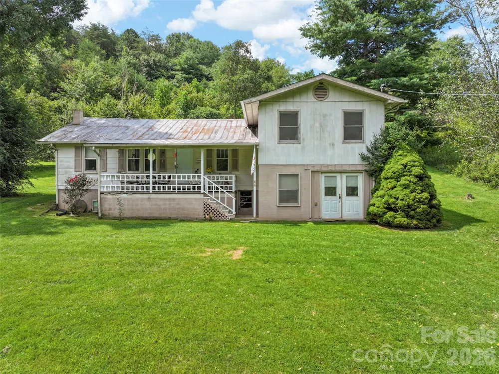 46 Trevor Court Clyde, NC 28721