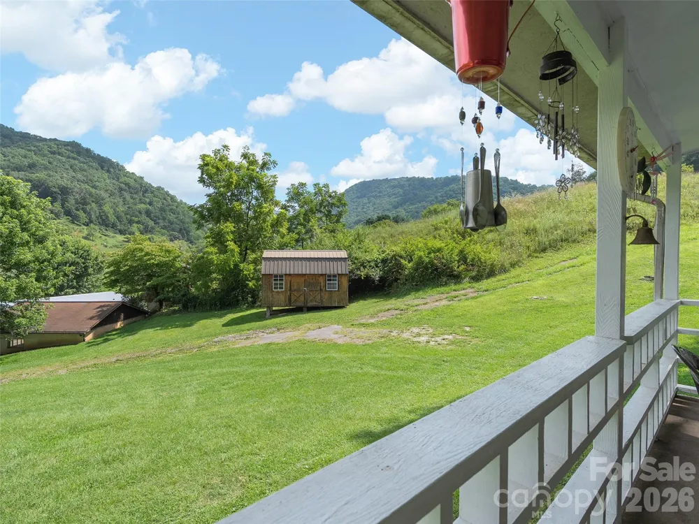 46 Trevor Court Clyde, NC 28721
