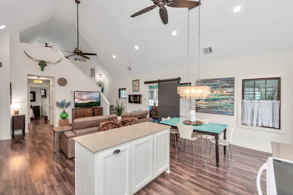 4130 Kent Drive Galveston, TX 77554