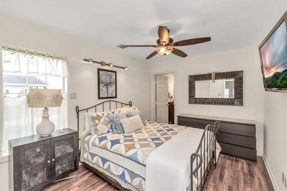 4130 Kent Drive Galveston, TX 77554