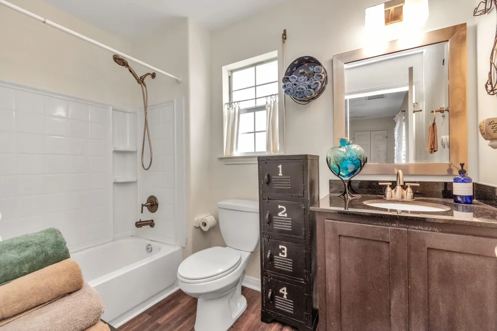 4130 Kent Drive Galveston, TX 77554