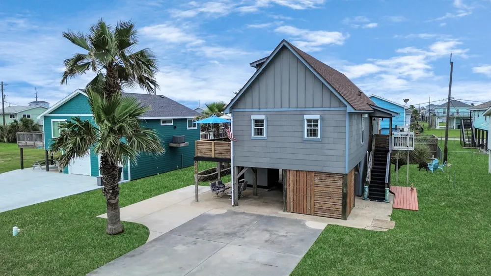 4130 Kent Drive Galveston, TX 77554