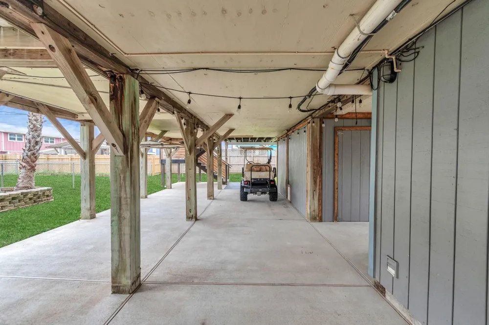 4130 Kent Drive Galveston, TX 77554