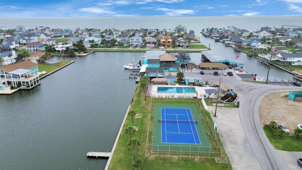 4130 Kent Drive Galveston, TX 77554
