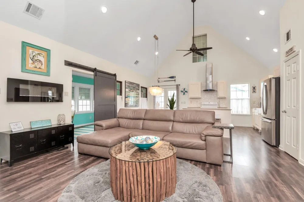 4130 Kent Drive Galveston, TX 77554