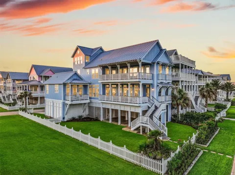 11614 Beachside
