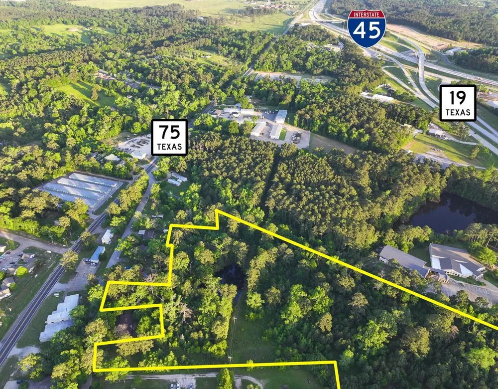 Old Houston Rd Huntsville, TX 77340