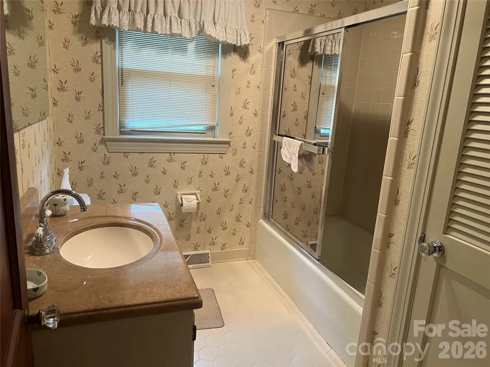 28331 Canton Road Albemarle, NC 28001