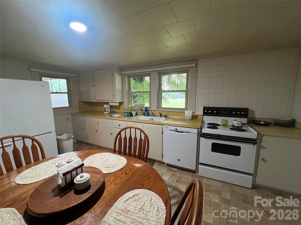 28331 Canton Road Albemarle, NC 28001