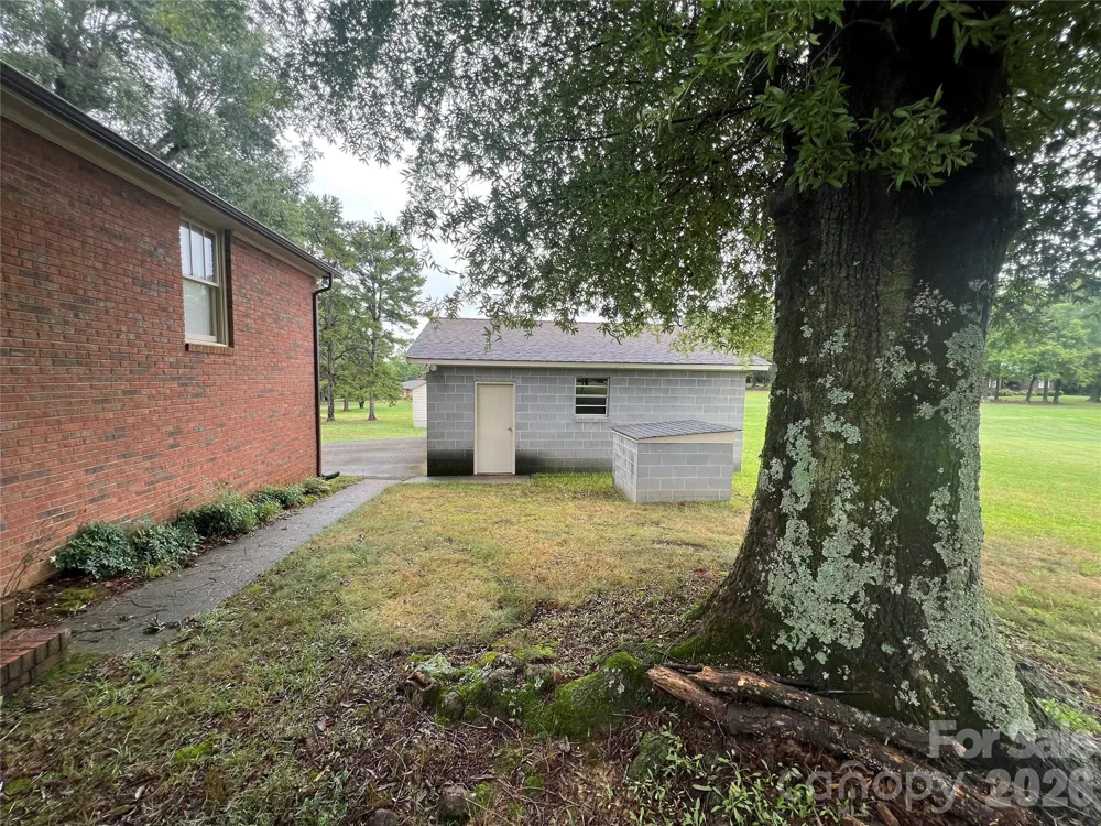 28331 Canton Road Albemarle, NC 28001