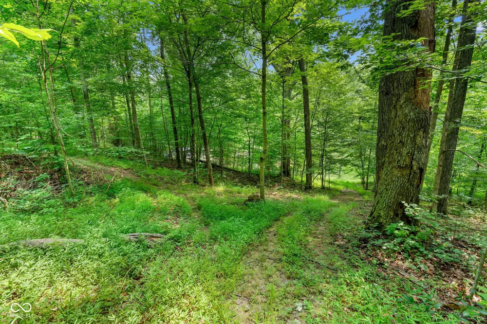 4224 Helmsburg Road Nashville, IN 47448