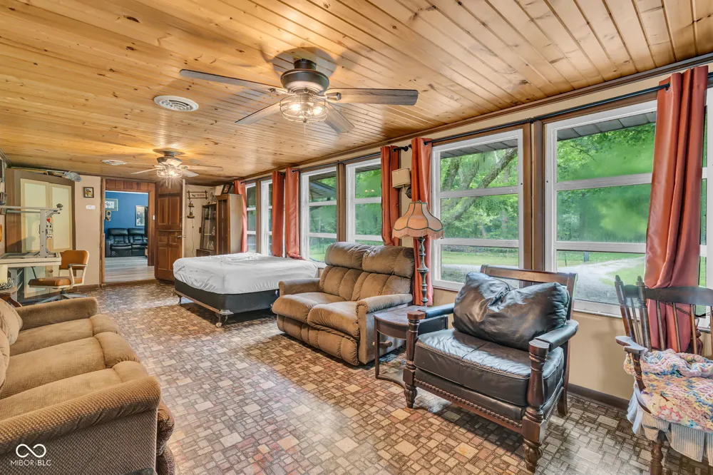 4224 Helmsburg Road Nashville, IN 47448