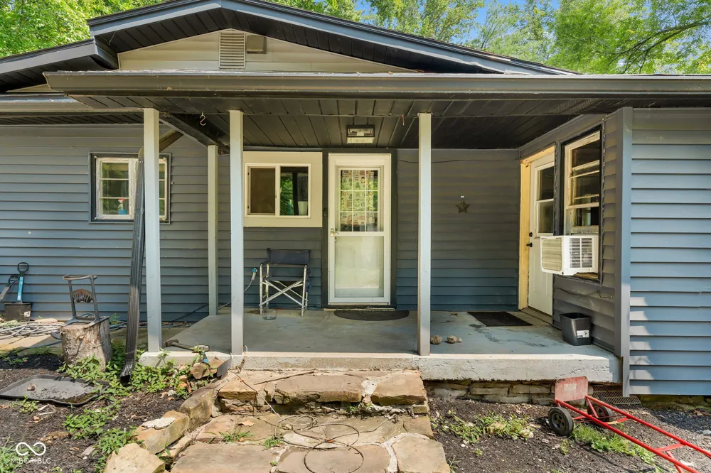 4224 Helmsburg Road Nashville, IN 47448