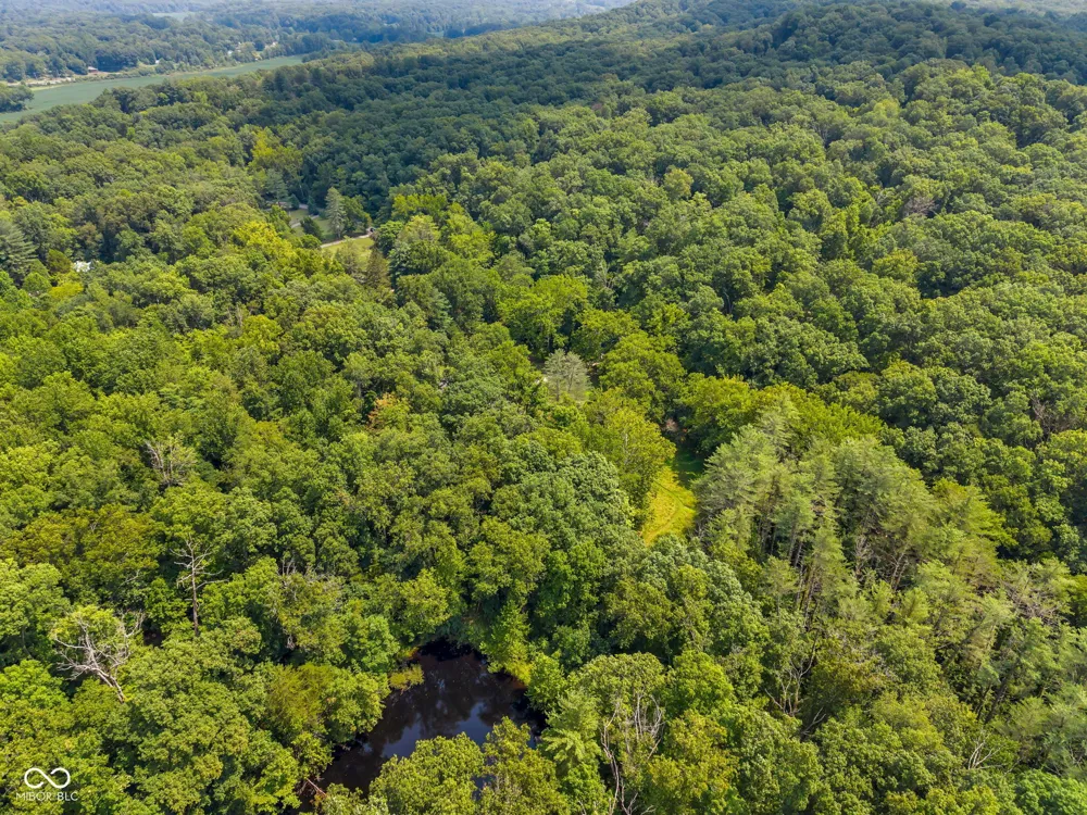 4224 Helmsburg Road Nashville, IN 47448