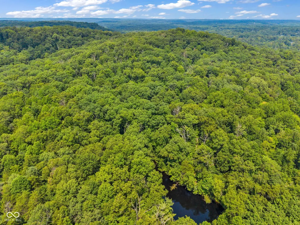 4224 Helmsburg Road Nashville, IN 47448