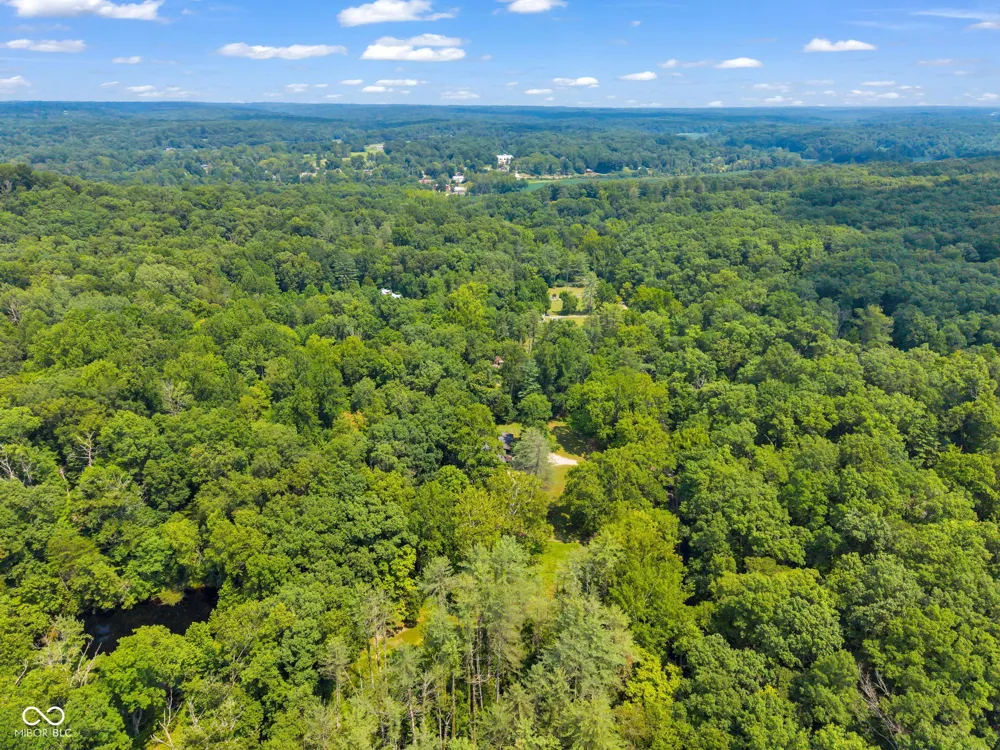 4224 Helmsburg Road Nashville, IN 47448