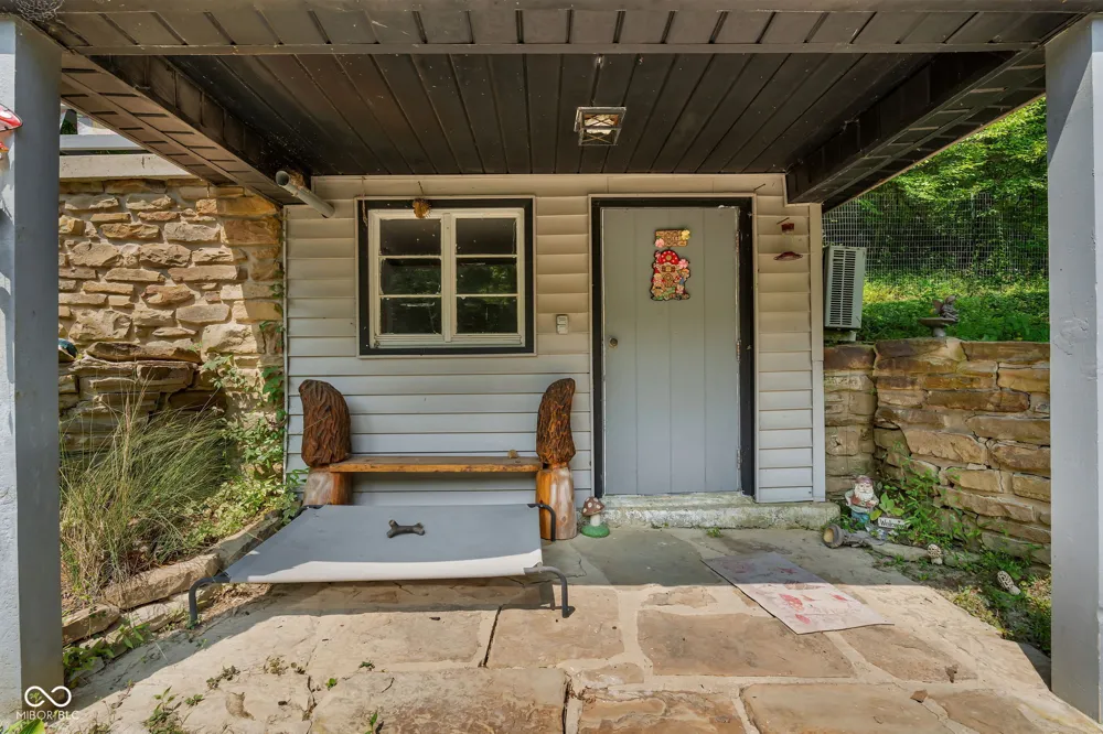 4224 Helmsburg Road Nashville, IN 47448