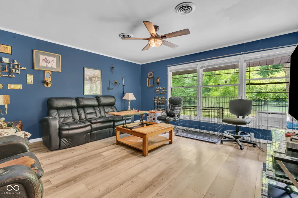 4224 Helmsburg Road Nashville, IN 47448