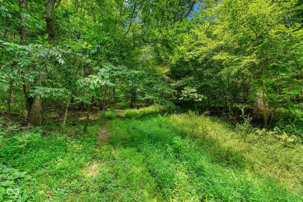 4224 Helmsburg Road Nashville, IN 47448