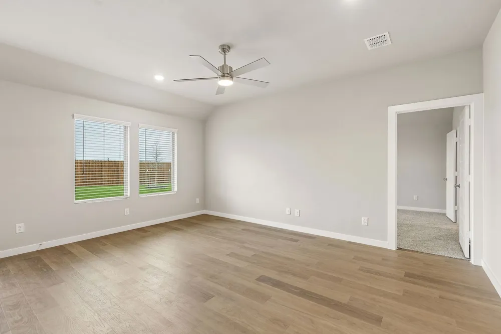 6648 Valley Lake Lane Crowley, TX 76123