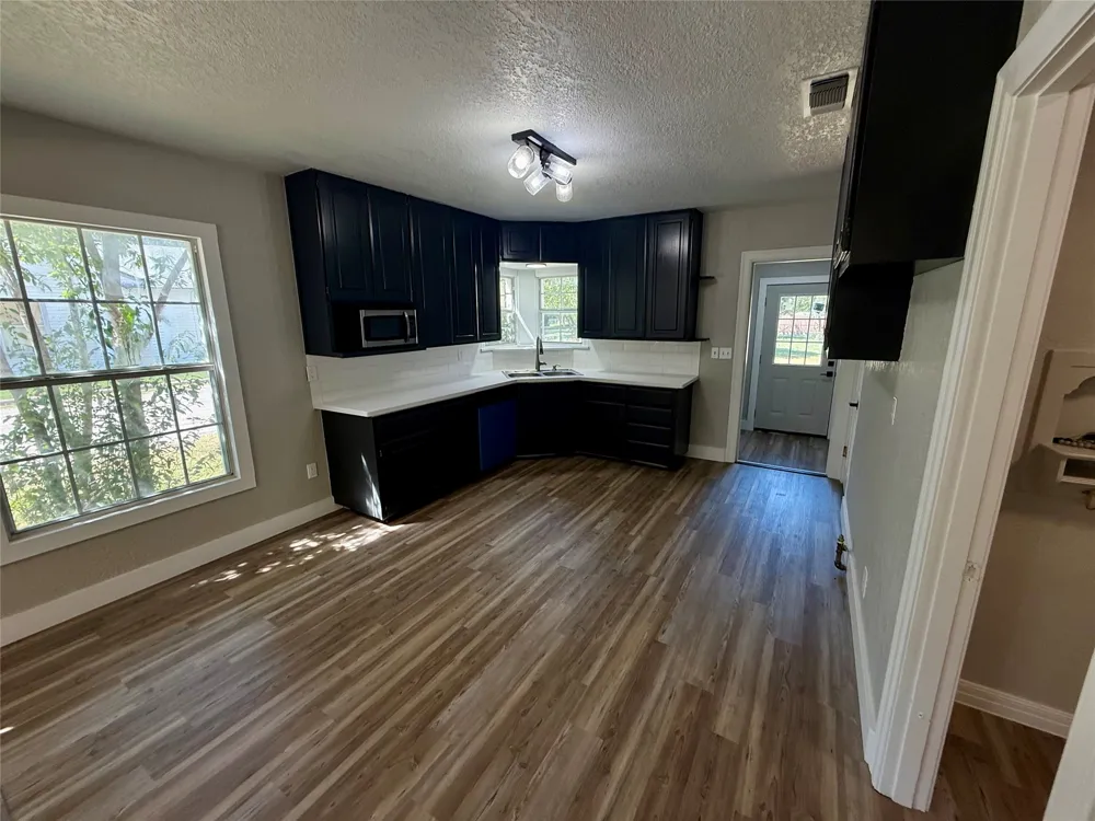 2700 Elizabeth Drive Brownwood, TX 76801