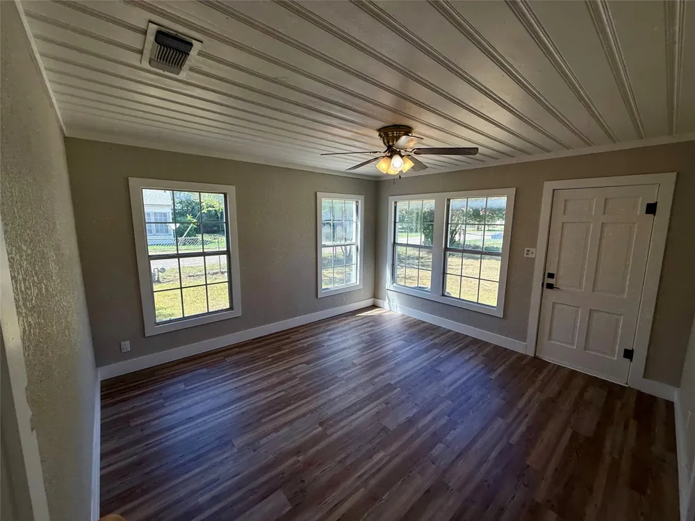2700 Elizabeth Drive Brownwood, TX 76801